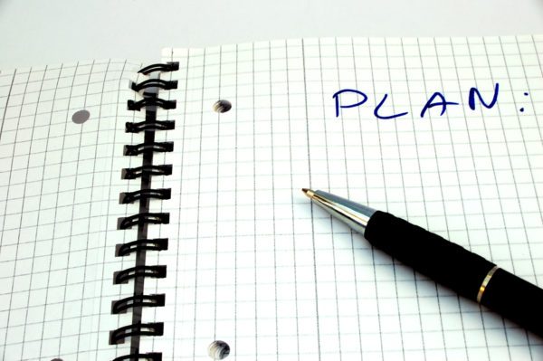 how to manage contractors and freelancers effectively by having a plan